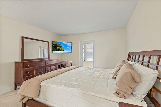 Building Photo - 4191 NW 41st St