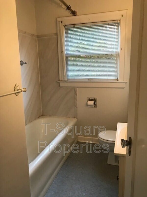 Building Photo - 9056 Avondale Rd NE