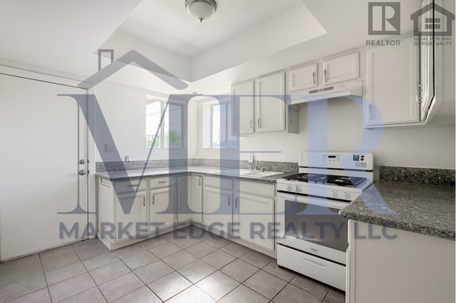 Building Photo - 2Bed/1Bath Home on McDowell/32nd St! $199 MOVE-IN SPECIAL! Ready for Immediate Move-In!