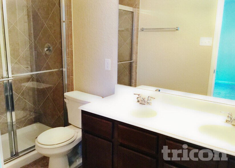 Building Photo - 5118 Badland Beacon