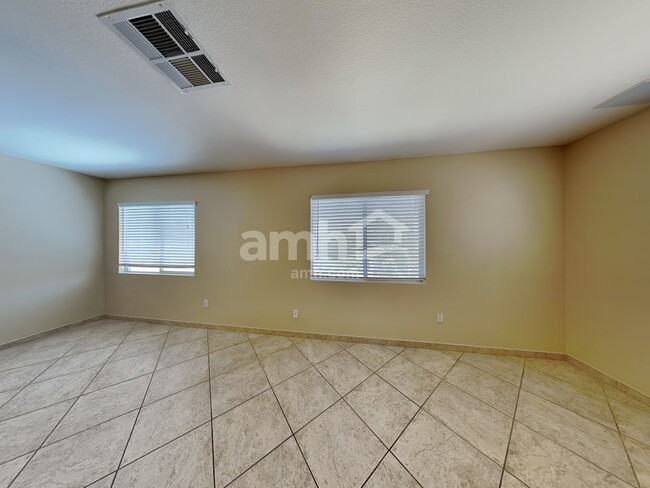 Building Photo - 901 Sir Winston Street