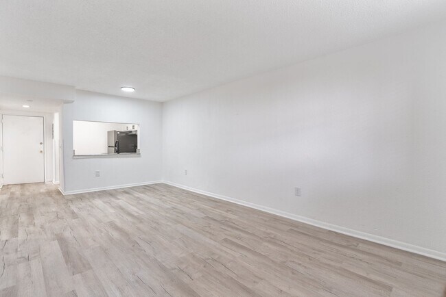 33-web-or-mls-1215 NW 103rd Ln_DSC7611 - Vista Shores