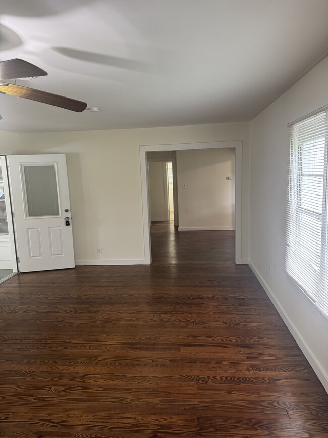 Building Photo - 5795 FM 1122