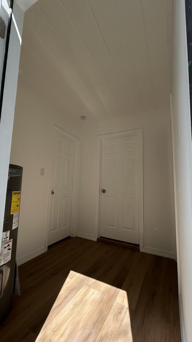 Building Photo - 1601 N 17th St