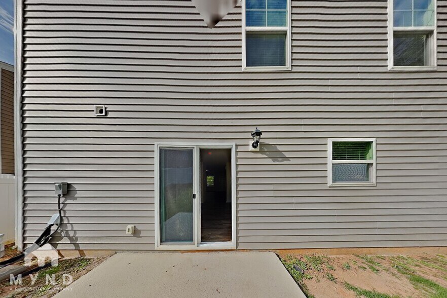 Building Photo - 1037 Jaxson Terry LN