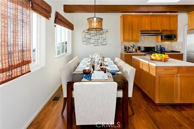 Building Photo - 3601 Manhattan Ave