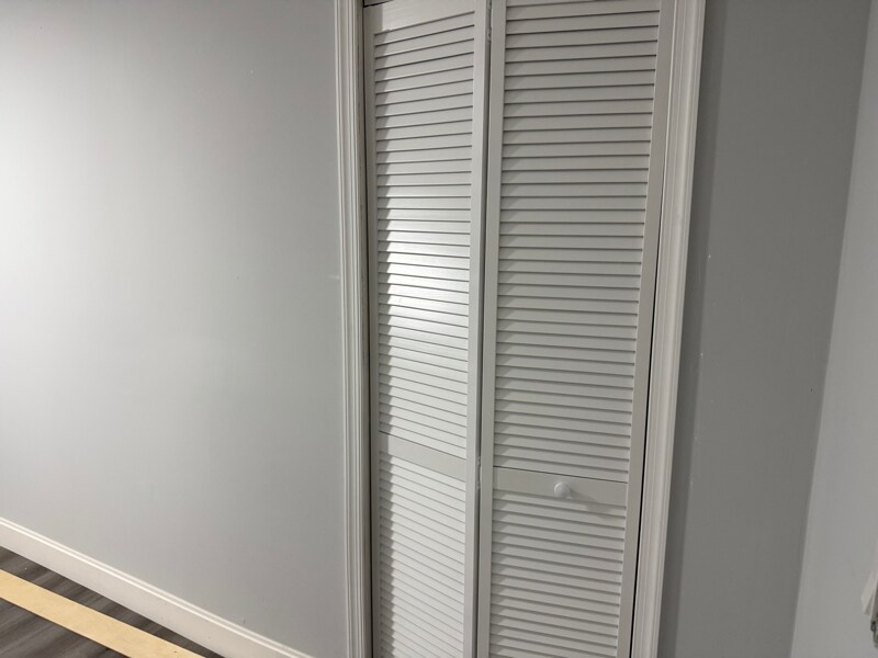 Building Photo - 330 Suter Rd