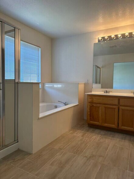 Building Photo - 119 Orr Rd