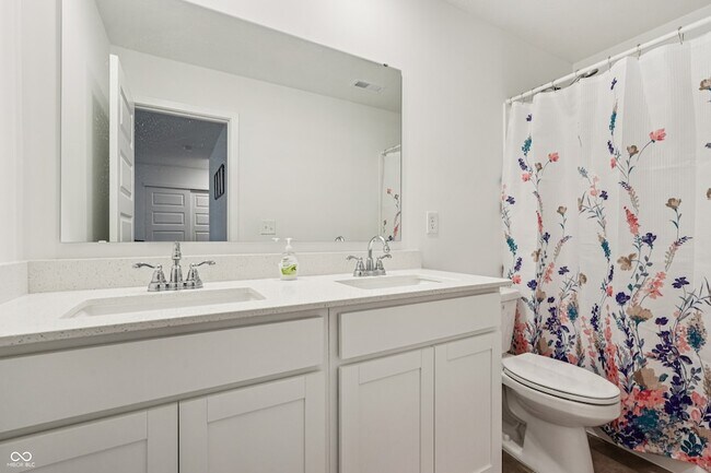 Building Photo - 4544 Nokes Pl