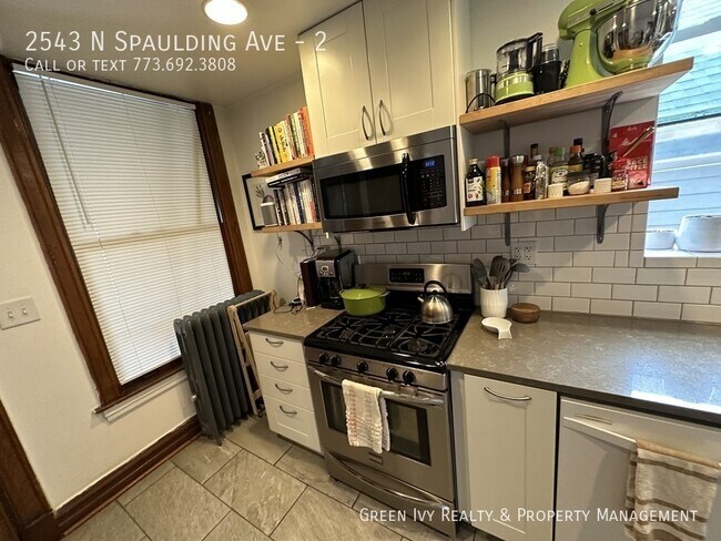 Building Photo - 2543 N Spaulding Ave