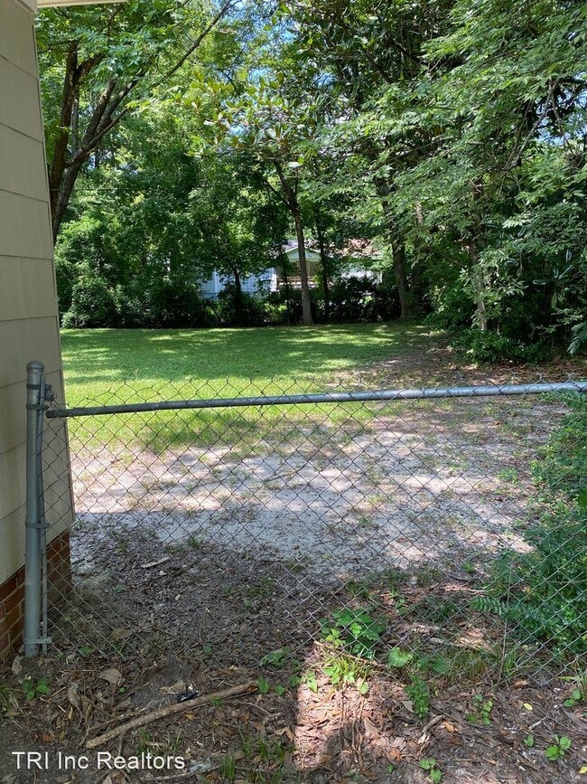 Building Photo - 2 br, 1 bath House - 2306 Torrey St