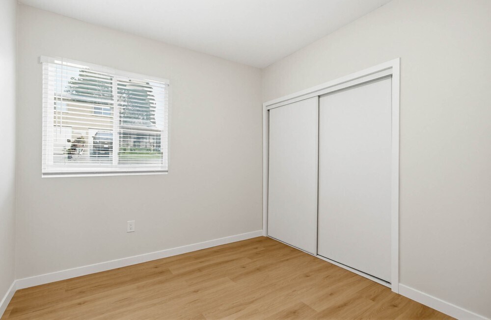 Building Photo - 8120 Melrose Ln