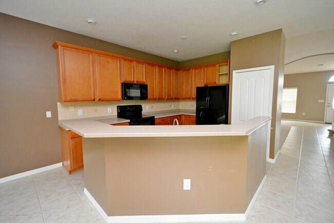Building Photo - 820 Glen Abbey Way