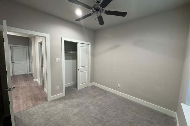 Building Photo - 1106 Olivier Ln