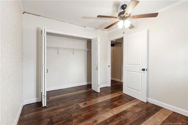Building Photo - 2706 Colgate Dr
