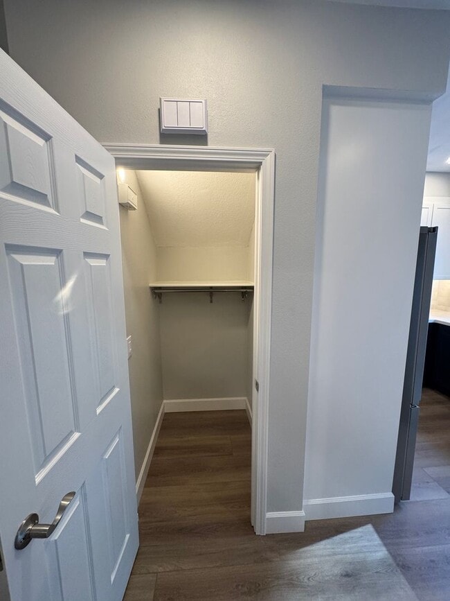 Building Photo - Townhome in Laguna Niguel!