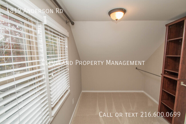 Building Photo - 4819 Anderson Rd