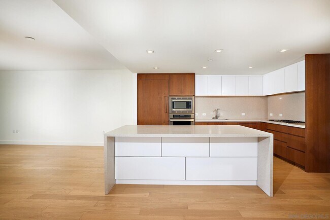 Building Photo - 1388 Kettner Blvd