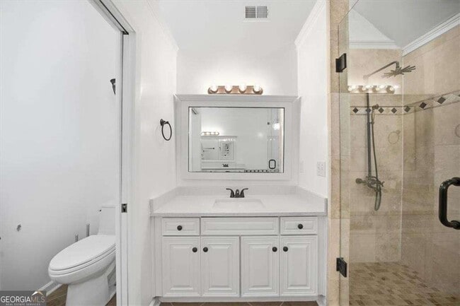 Building Photo - 530 Matterhorn Way