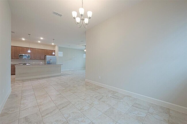 Building Photo - 402 Jolly Ginger Dr