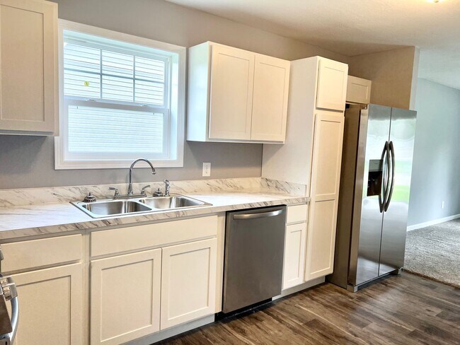 Building Photo - Deposit moves you in — no rent until September 1st! Newer Construction 2-Bedroom Home!