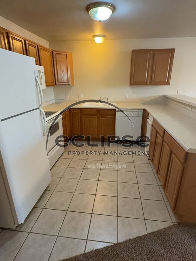 Building Photo - 497 Coronado Ct