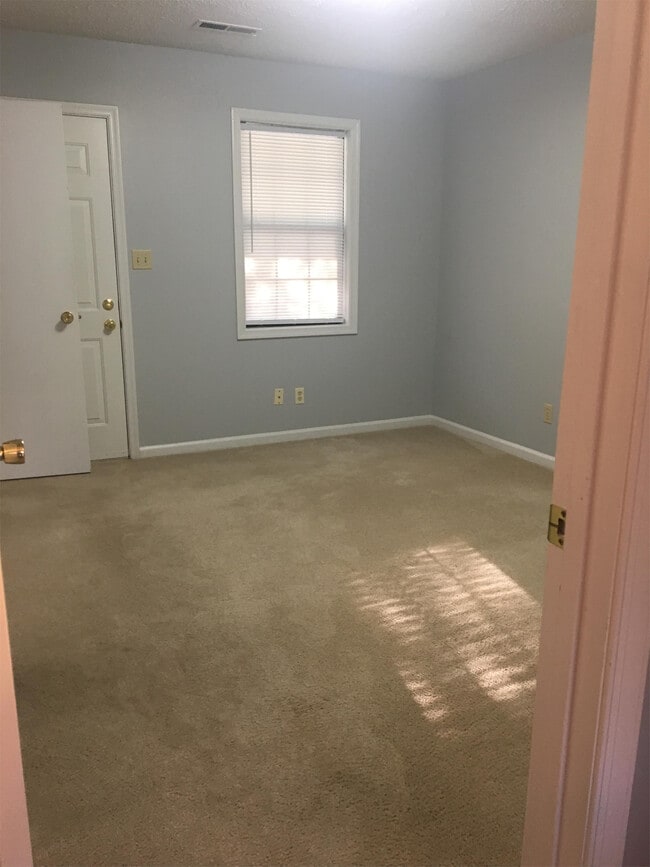 Building Photo - 1307 Homestead Garden Ct