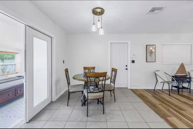 Building Photo - 8199 115th St N