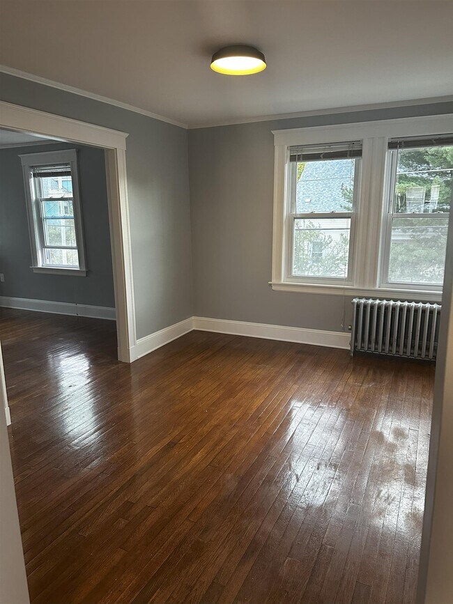 Building Photo - 62 Billings Ave