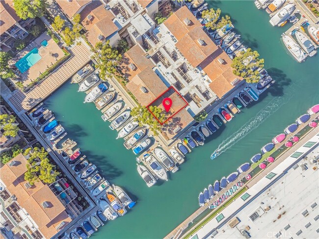 Building Photo - 6336 Marina Pacifica Dr N