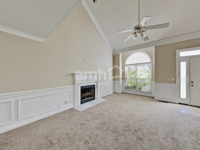 Building Photo - 107 Edgewater Pl