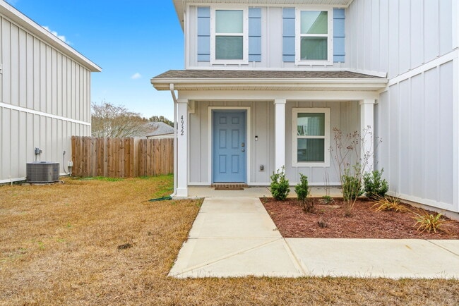 Building Photo - 4932 Valor Ct