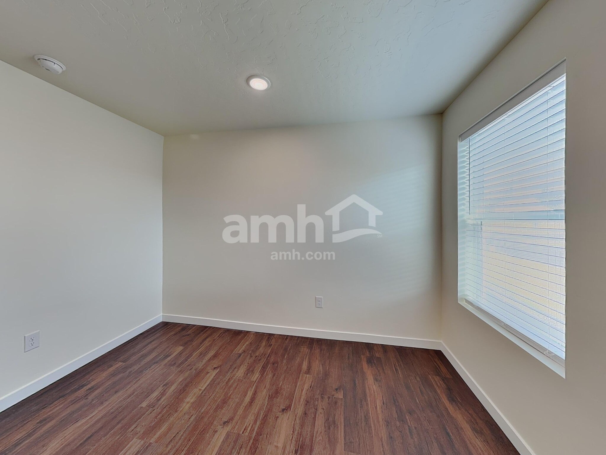 Building Photo - 9507 W Shumard St