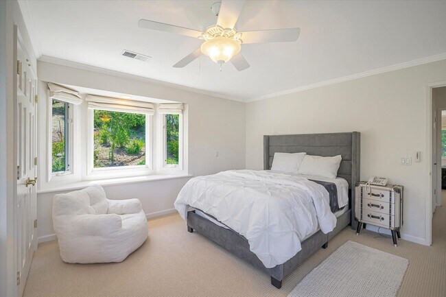 Building Photo - Welcome to Your Luxurious Napa Valley Retr...