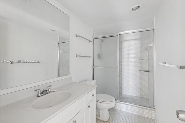 Building Photo - 19390 Collins Ave