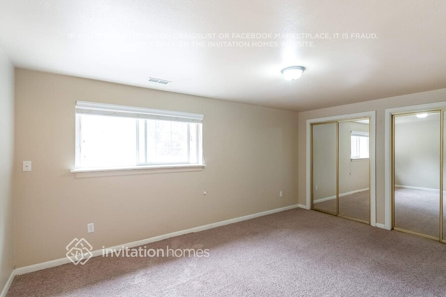 Building Photo - 19401 8th Ave S