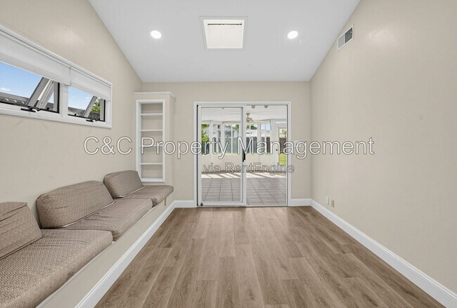 Building Photo - 3606 Granzotto Dr