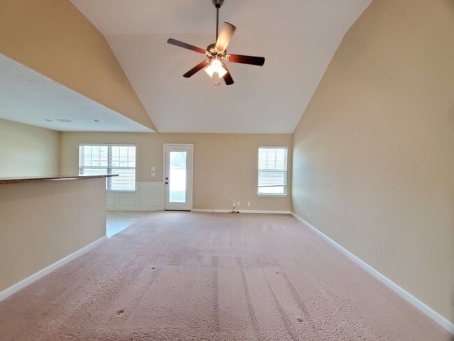 Building Photo - Lovely home in Murfreesboro for rent!