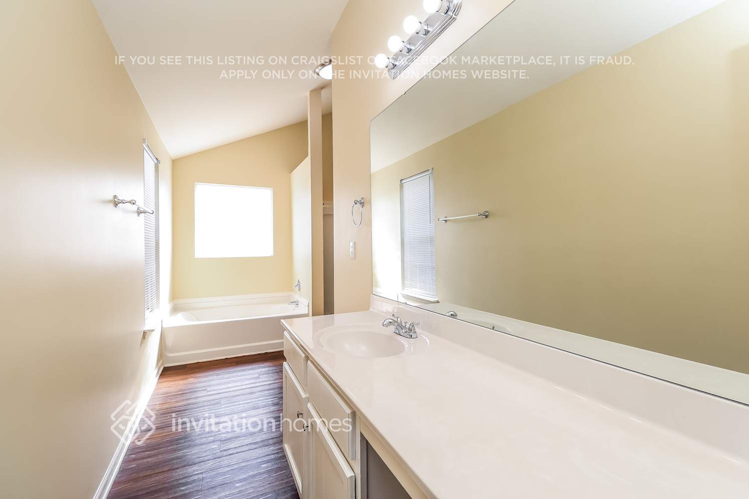 Building Photo - 7007 Hidden Creek Dr