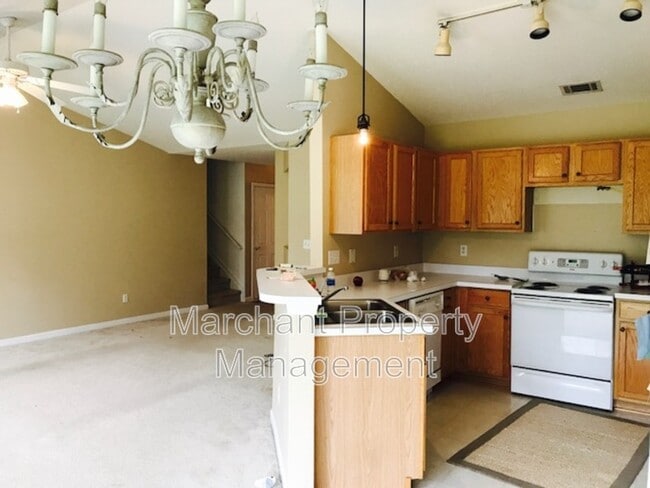 Building Photo - 776 Waterbrook Ln