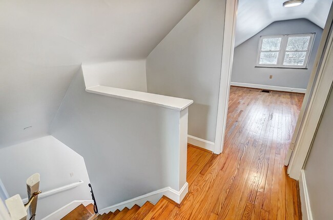 Building Photo - Four Bedroom Available!
