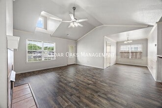 Building Photo - 1304 S C Ct