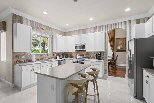 Building Photo - 4461 Mariners Cove Dr