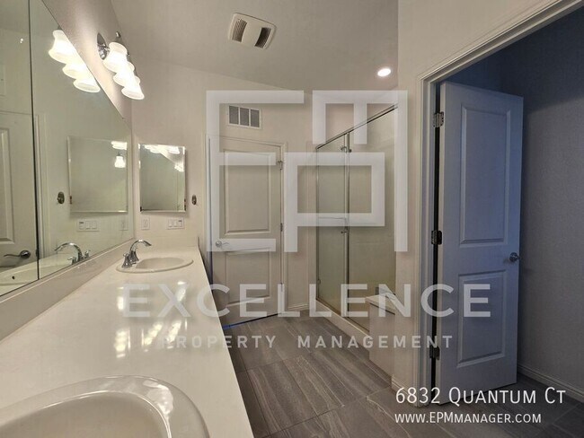 Building Photo - 6832 Quantum Ct