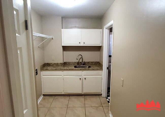 Building Photo - 1251 Singing Trees Dr