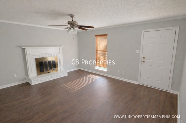 Building Photo - 6496 Frosty Leaf Dr