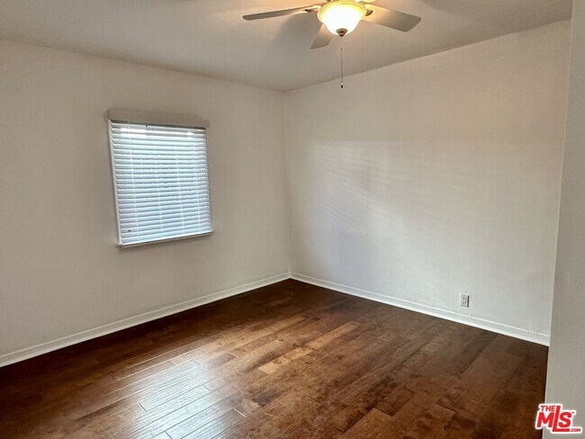Building Photo - 510 Avenue 64
