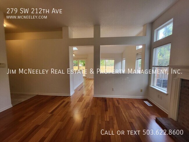 Building Photo - 279 SW 212th Ave
