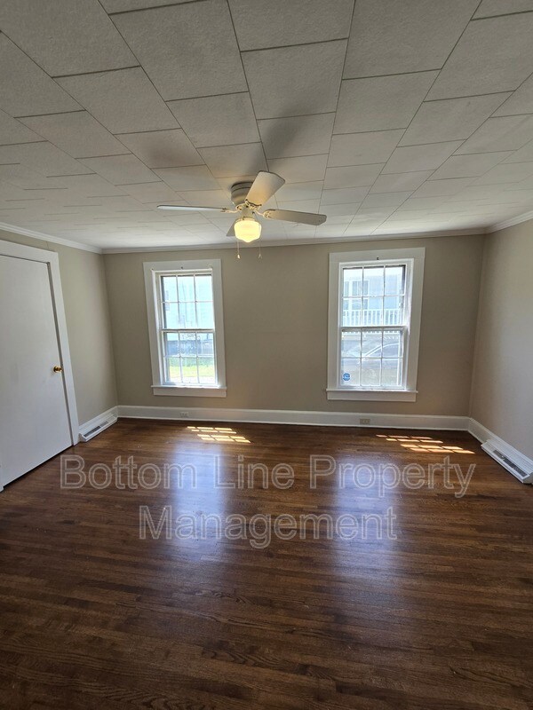 Building Photo - 184 Cabarrus Ave E