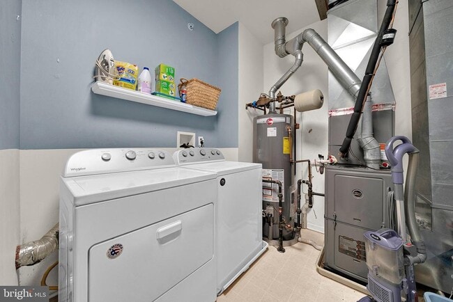 Building Photo - 60 Kyle Way